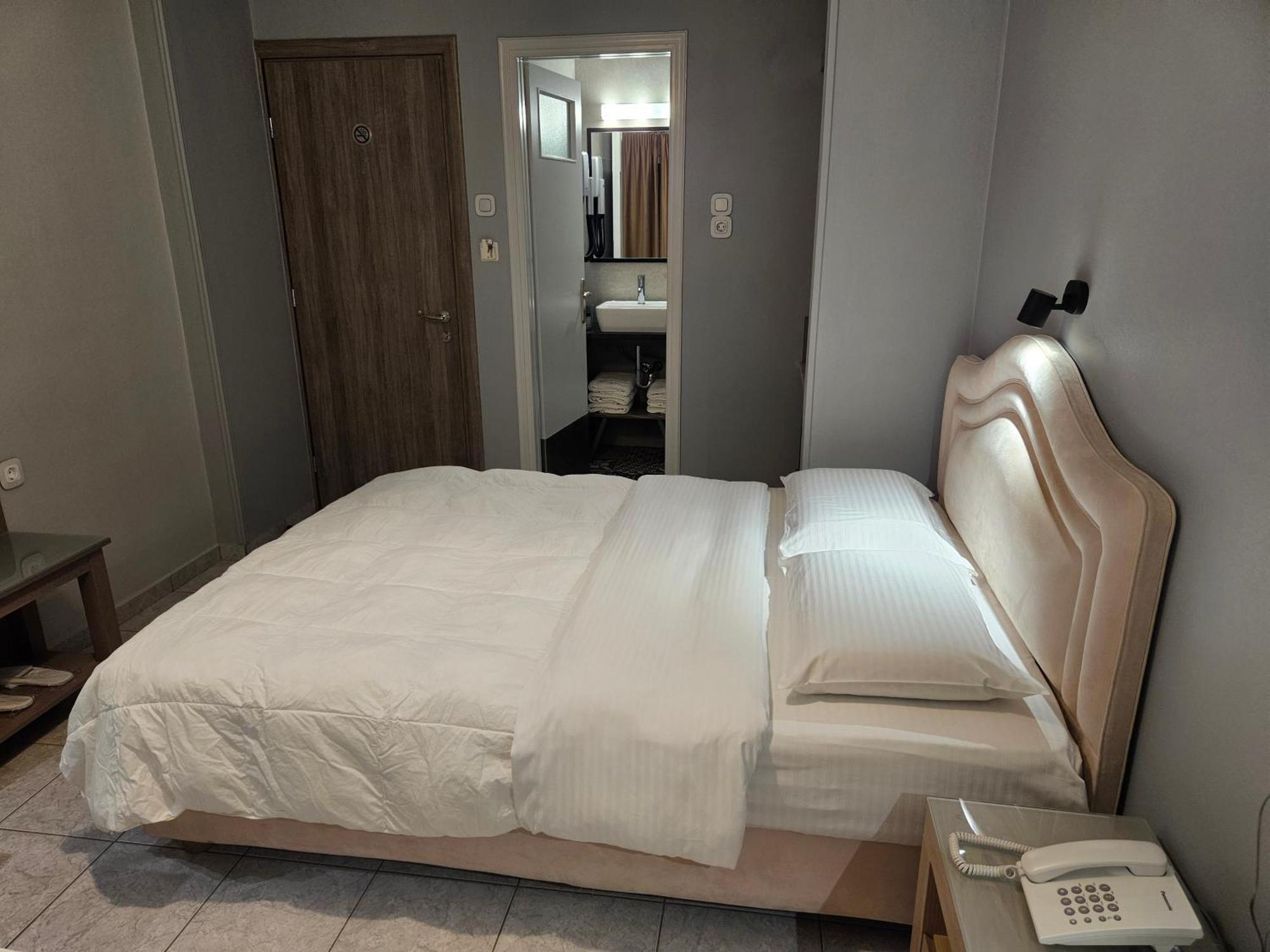 Hotel Anastasia Волос Екстер'єр фото
